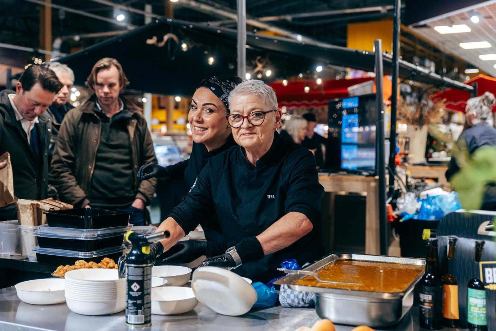 Chef Keukenteam van ÁMOI Eten & Drinken