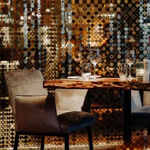 DYLANS — specialiteiten met vlees restaurant in Noordwijk aan Zee