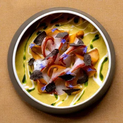 Nazka — internationaal restaurant in Amsterdam